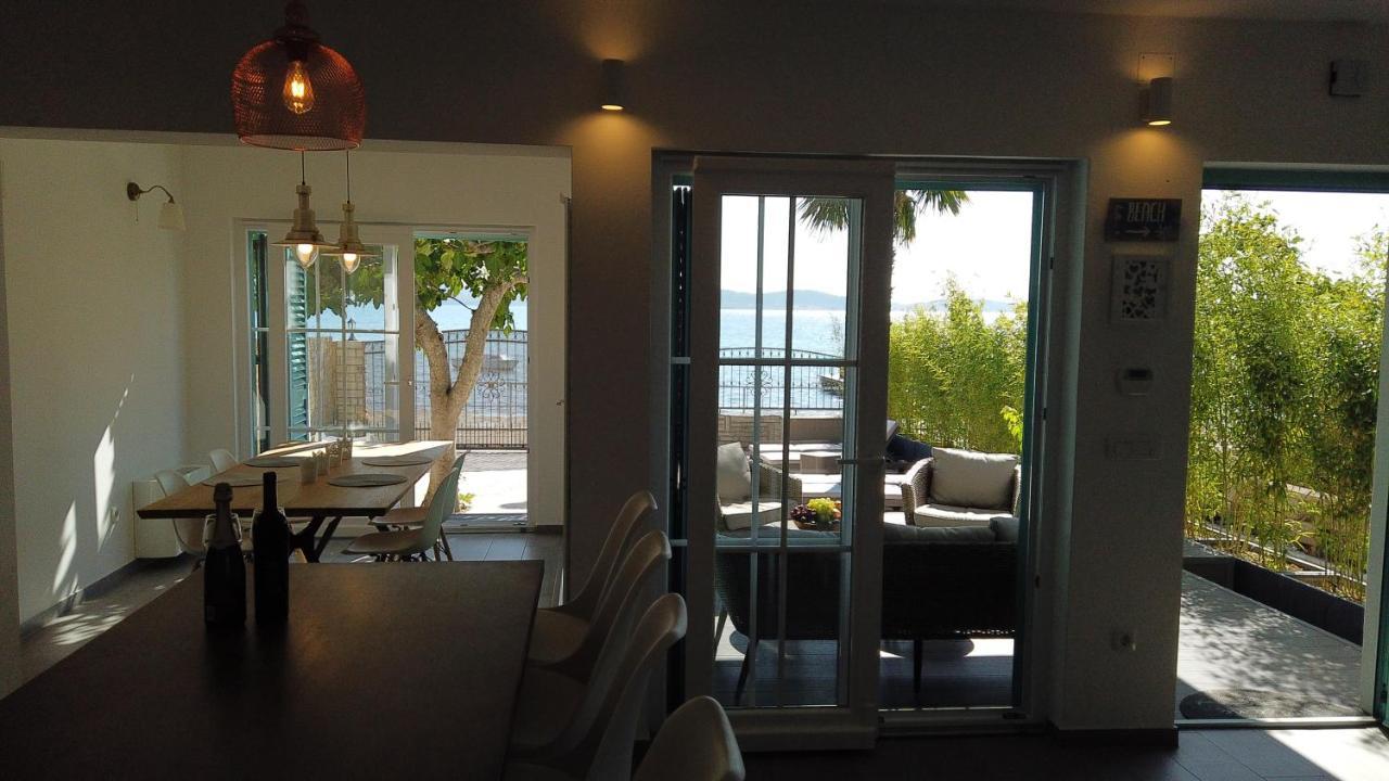 Beach House Ana Sukosan Luaran gambar