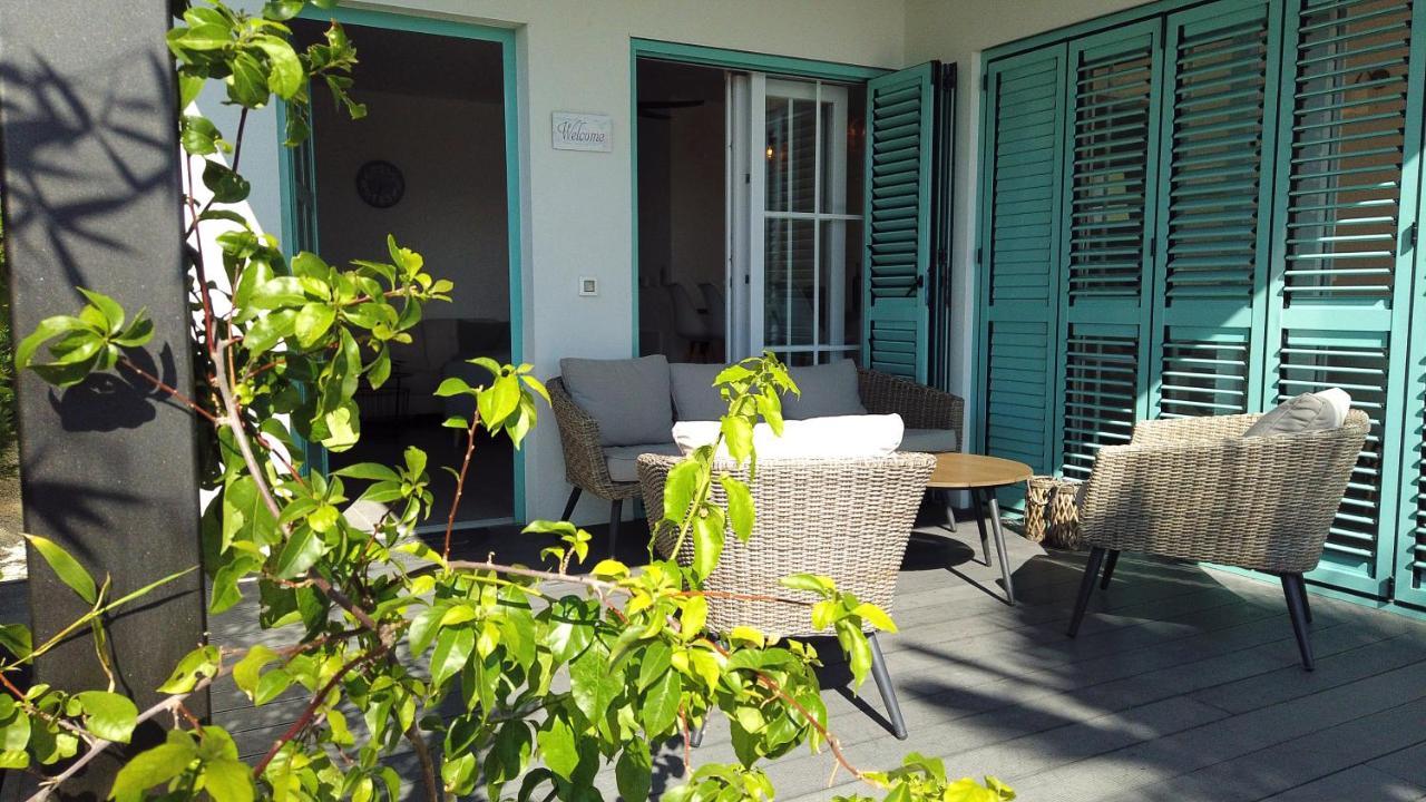 Beach House Ana Sukosan Luaran gambar